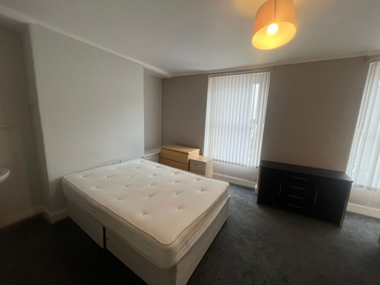 Photo 2025 08 13 14 45 17 10